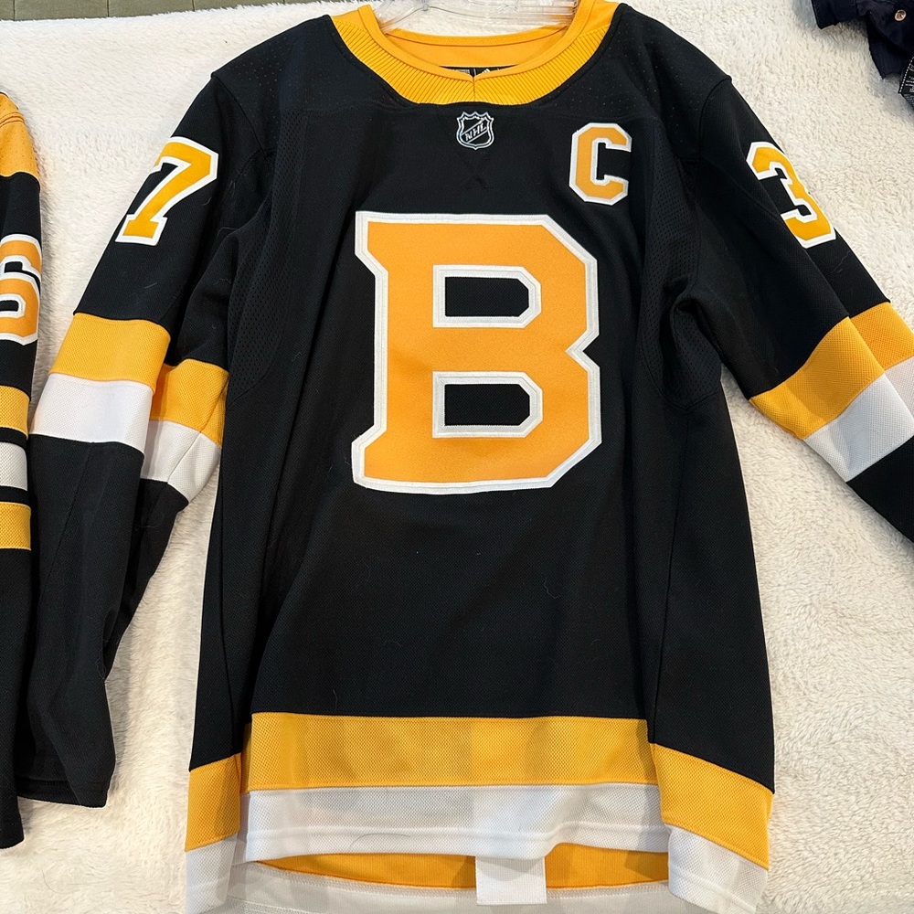 Boston Bruins Adidas Pro Third Jersey - Patrice Bergeron (Size 50)